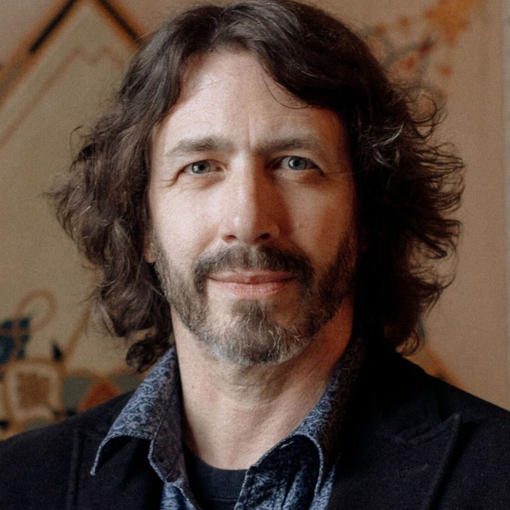 Dr. Robert-Biswas-Diener-