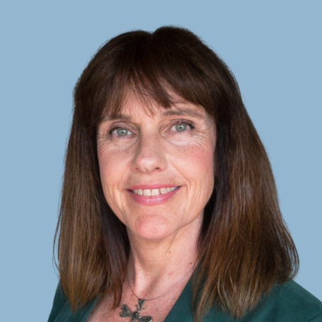Headshot of Liz Hall